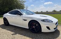 JAGUAR XKR